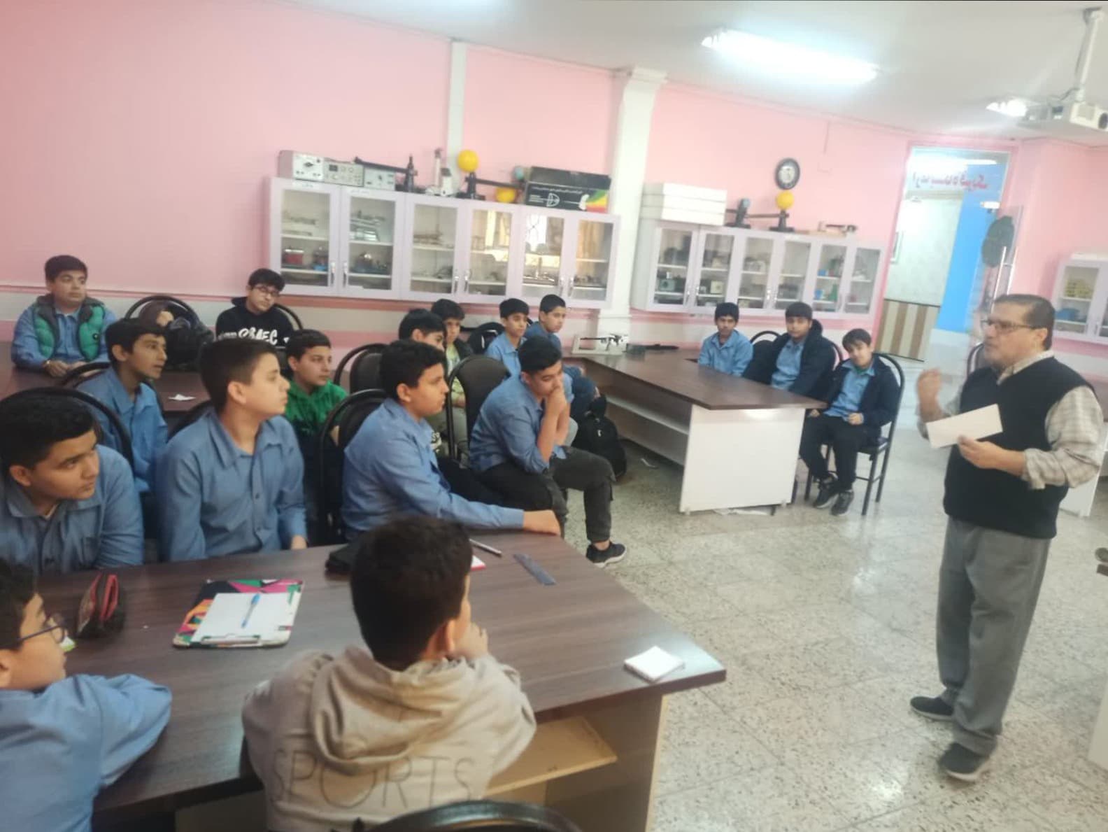 آزمایشگاه فیزیک